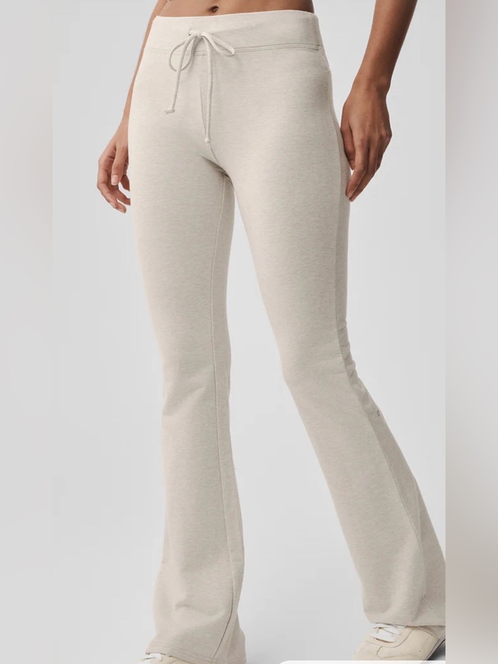 Alo Yoga Sway Bootcut Sweatpant Oatmeal Heather L